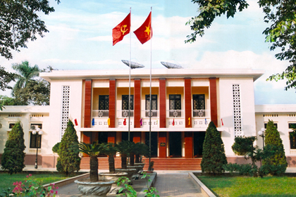 Thông báo tuyển sinh văn bằng 2 Đại học chính trị